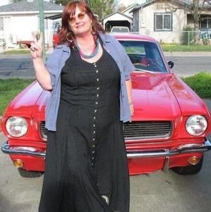 Meet your Posher, Saundra